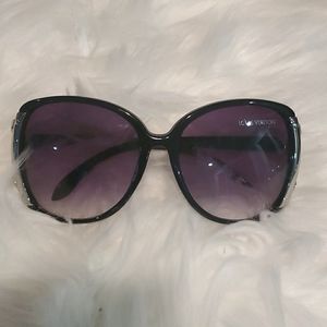 Sunglasses LV